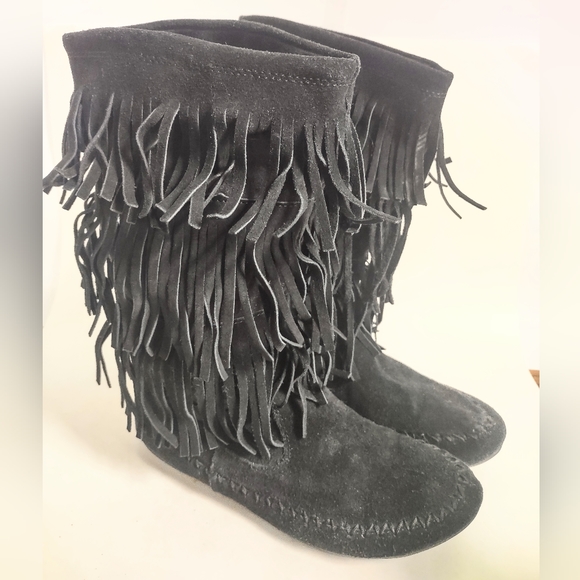 Mudd Shoes Mudd Black Fringe Western Accents Boots Suede Womens Size 85 Moccasin 3 Tier